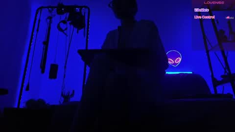 Lily Goddess online show from 15, 5, 2026