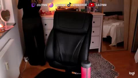 cymaishere online show from 28, 10, 2025