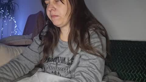 Snapshot of cyndee_winter chatting on 20, 10, 2025 Cyndee Winter online show from 20, 10, 2025
