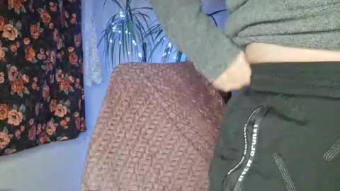 Snapshot of cyndee_winter chatting on 14, 1, 2026 Cyndee Winter online show from 14, 1, 2026