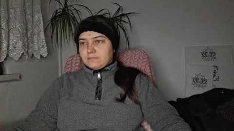 Snapshot of cyndee_winter chatting on 17, 1, 2026 Cyndee Winter online show from 17, 1, 2026