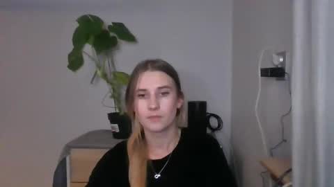 CyntiaNatural online show from 14, 12, 2024