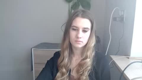 CyntiaNatural online show from 6, 3, 2025