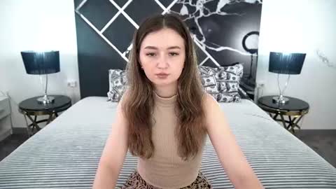 Snapshot of cyrenaluxe chatting on 15, 7, 2026 Cyrena online show from 15, 7, 2026