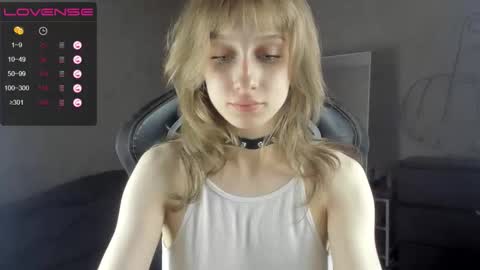 Snapshot of cyyberwhore chatting on 29, 9, 2025 cyyberwhore online show from 29, 9, 2025