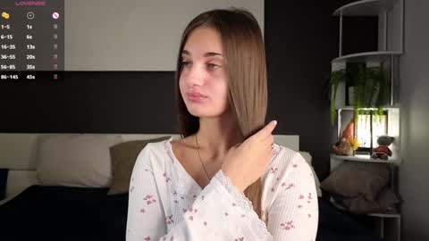 Snapshot of czamabech chatting on 17, 1, 2025 Isabella online show from 17, 1, 2025