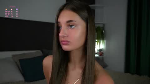 Snapshot of czamabech chatting on 7, 3, 2025 Isabella online show from 7, 3, 2025