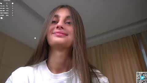 Snapshot of czamabech chatting on 8, 3, 2026 Isabella online show from 8, 3, 2026