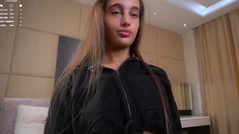 Snapshot of czamabech chatting on 11, 4, 2026 Isabella online show from 11, 4, 2026