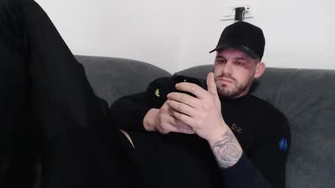 d3niis77 online show from 15, 12, 2025