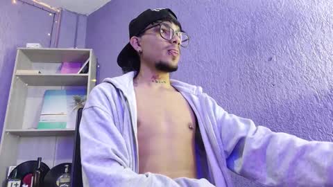 Snapshot of d4ni_king chatting on 13, 11, 2025 d4ni_king online show from 13, 11, 2025