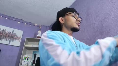 Snapshot of d4ni_king chatting on 19, 11, 2025 d4ni_king online show from 19, 11, 2025