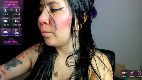 Snapshot of daahanna_ chatting on 1, 1, 2025 Ailyn  online show from 1, 1, 2025