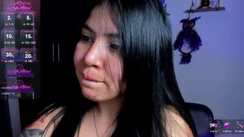 Snapshot of daahanna_ chatting on 12, 1, 2025 Ailyn  online show from 12, 1, 2025