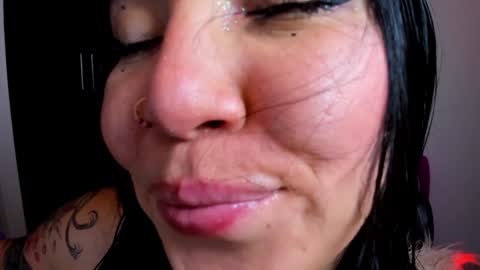 Snapshot of daahanna_ chatting on 26, 1, 2025 Ailyn  online show from 26, 1, 2025