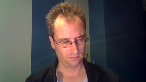 Snapshot of daanschr chatting on 9, 10, 2025 daanschr online show from 9, 10, 2025