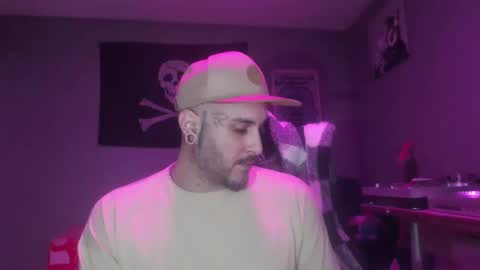 Snapshot of dabirdfree chatting on 20, 2, 2025 Destroyer online show from 20, 2, 2025