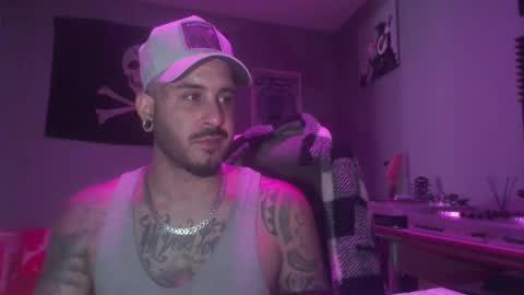 Snapshot of dabirdfree chatting on 21, 9, 2025 Destroyer online show from 21, 9, 2025