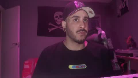 Snapshot of dabirdfree chatting on 13, 10, 2025 Destroyer online show from 13, 10, 2025