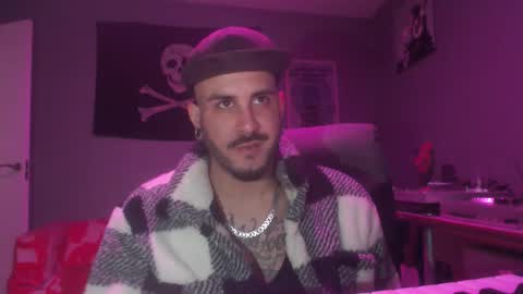 Snapshot of dabirdfree chatting on 2, 11, 2025 Destroyer online show from 2, 11, 2025