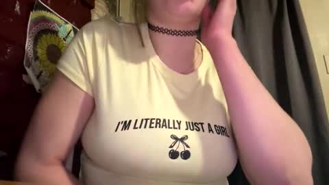 dabqueen_1994 online show from 24, 3, 2026