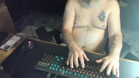 Daddy online show from 2, 12, 2025