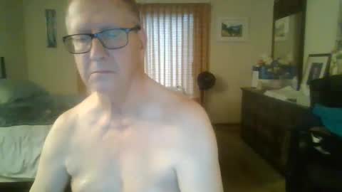 daddddy2023 online show from 7, 1, 2025