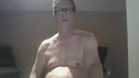 daddddy2023 online show from 19, 2, 2025