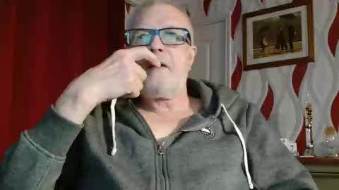 Brian ... online show from 7, 5, 2026