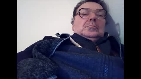 Snapshot of daddy91964 chatting on 9, 3, 2025 daddy91964 online show from 9, 3, 2025