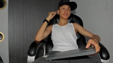 daddy_darcks online show from 1, 10, 2025