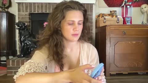 Belle  Email daddydaycarecb  online show from 26, 7, 2026