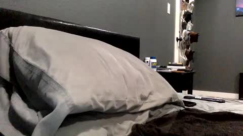 Snapshot of daddy_dominick chatting on 27, 10, 2025 Dom online show from 27, 10, 2025