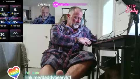 Snapshot of daddybearvlc chatting on 4, 2, 2026 DaddyBear online show from 4, 2, 2026