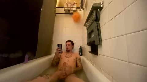 Snapshot of daddybojanglez chatting on 23, 12, 2025 daddybojanglez online show from 23, 12, 2025