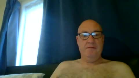 Snapshot of daddyhere4uall6 chatting on 17, 10, 2025 daddyhere4uall6 online show from 17, 10, 2025