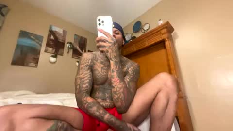 Snapshot of daddyjanimal chatting on 6, 10, 2025 sexy tatted king bbc online show from 6, 10, 2025