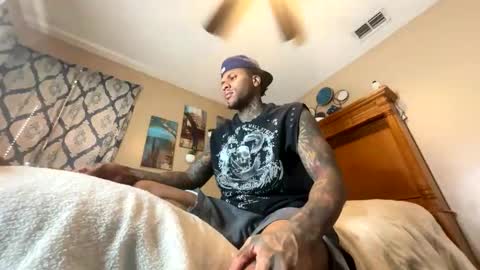 Snapshot of daddyjanimal chatting on 21, 10, 2025 sexy tatted king bbc online show from 21, 10, 2025