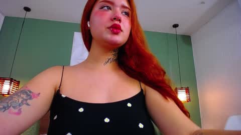 Snapshot of daddys_little_secrett chatting on 30, 12, 2024 Valen online show from 30, 12, 2024