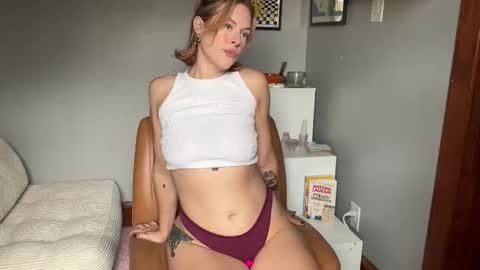 Snapshot of daddysfav_xx chatting on 18, 10, 2025 princess online show from 18, 10, 2025