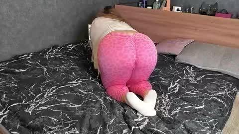 daddysgirl9978 online show from 24, 3, 2026