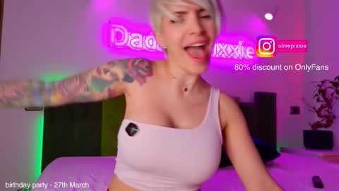 daddyspixxie online show from 18, 3, 2026