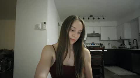 Snapshot of daddysssgoodgirl chatting on 27, 9, 2025 daddys good girl online show from 27, 9, 2025