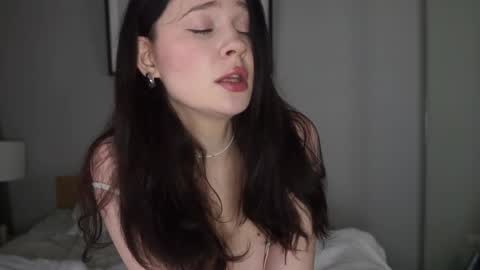 Daddys Trouble online show from 22, 5, 2026