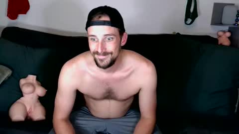 Snapshot of dadgoeswild chatting on 5, 3, 2026 DadGoesWild online show from 5, 3, 2026