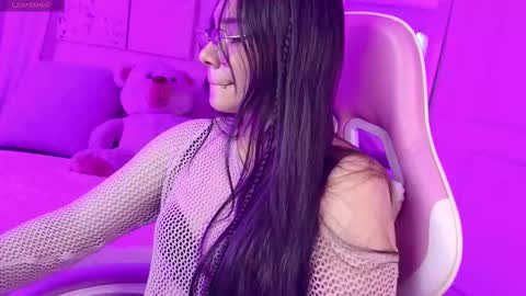 Naomy online show from 12, 3, 2026