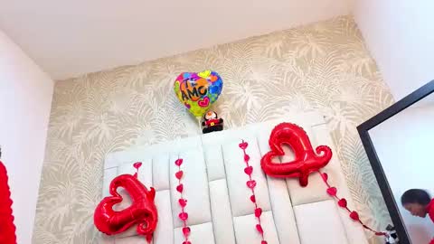 daffnelewis online show from 23, 2, 2026