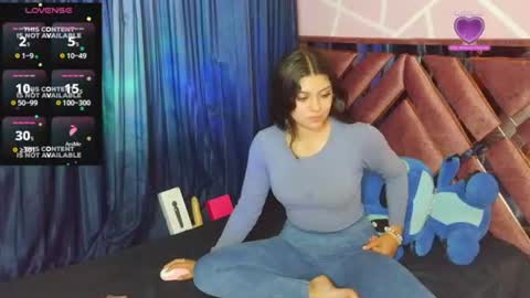 Snapshot of dafna_and_kris chatting on 5, 7, 2026 dafna and kris online show from 5, 7, 2026