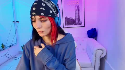 dafne huges online show from 14, 1, 2025