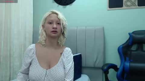 Dafne online show from 8, 5, 2026